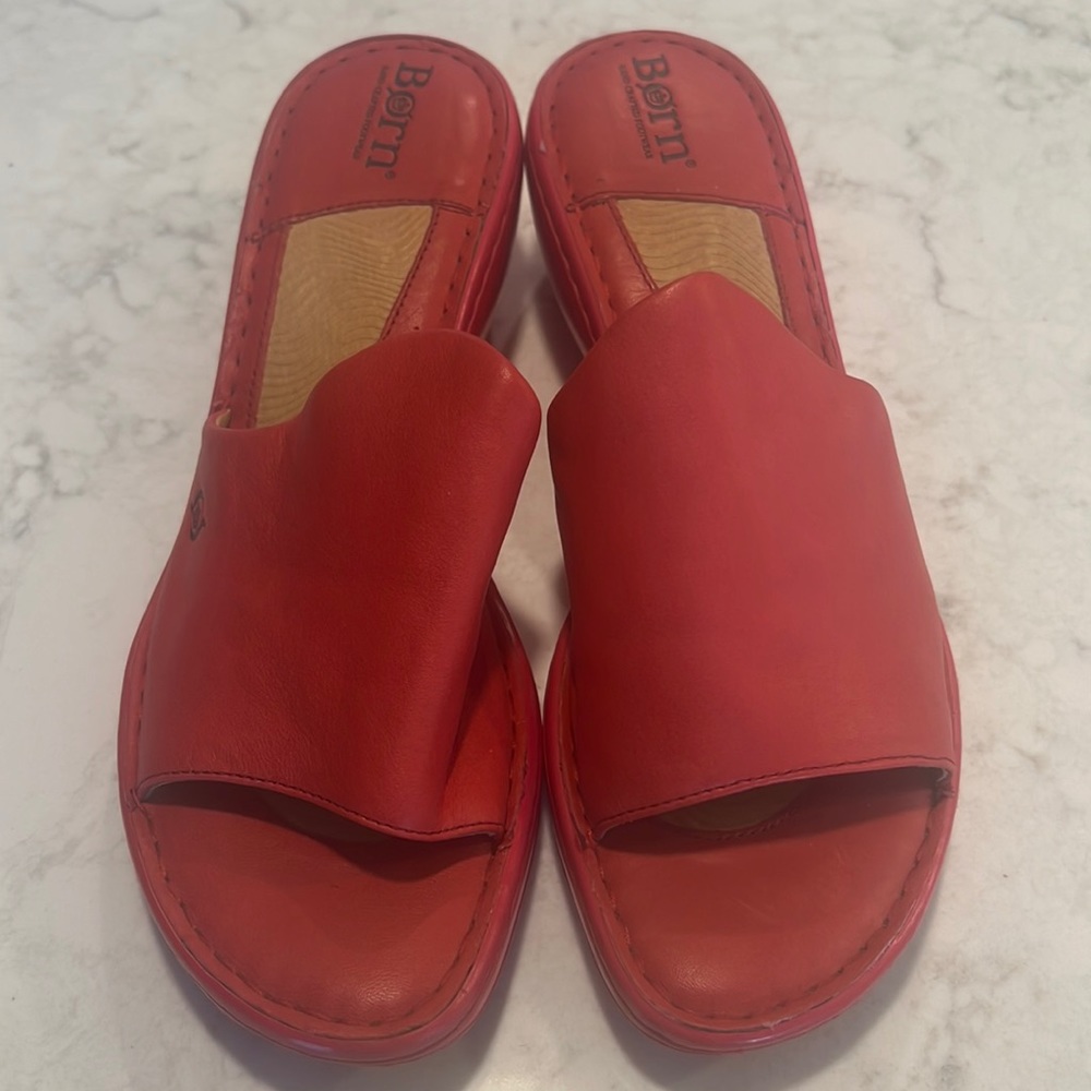 Born Red Leather Wedge Slides Size 9